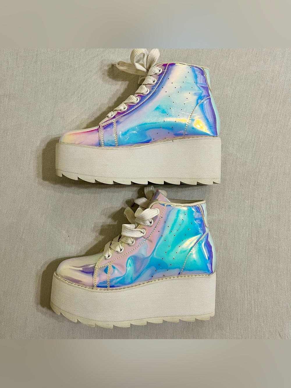 YRU Iridescent and White Platform Lace-Up Boots - Lala High Atlantis Shoes
